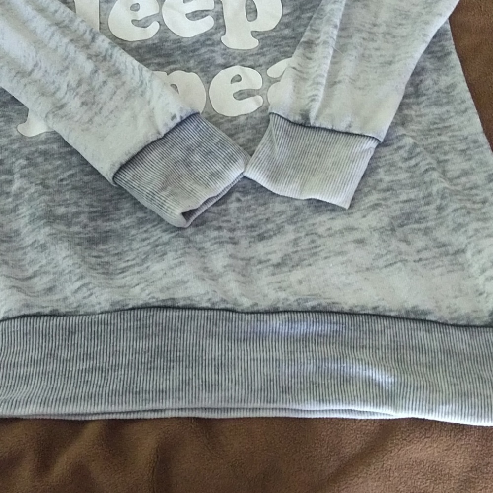 Distressed sweatshirt - Picture 2 of 4